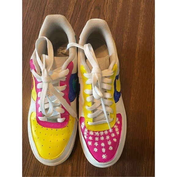 Air Force 1 Hand Painted (SZ 6.5Y) - Picture 1 of 5